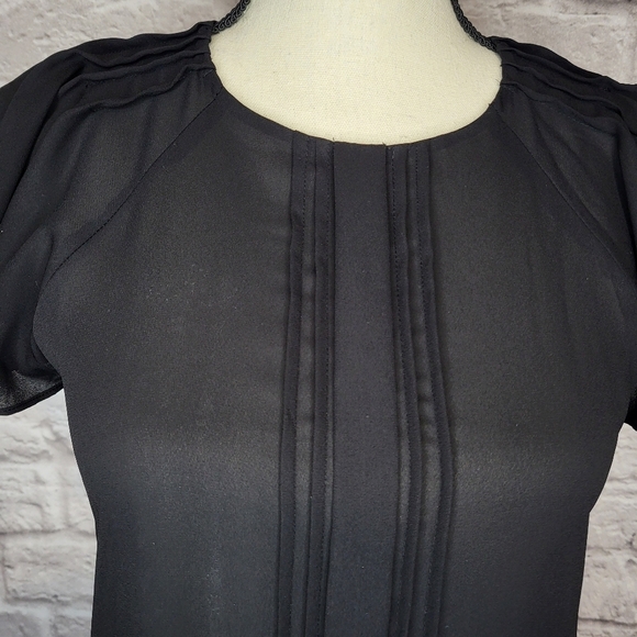 Worthington women's black semi sheer front pleated cap flutter sleeve top sz PXS - Picture 5 of 11